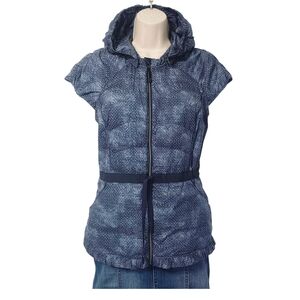 Lululemon Spring Fling Puffy Vest sz 8